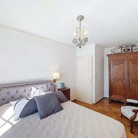 Semesterbostad L Ancien Creste By Interhome *